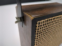 Vtg GEMCO Speaker Woodgrain Rattan 3.5mm 5.5in Cable Handle/Mount Bracket Works
