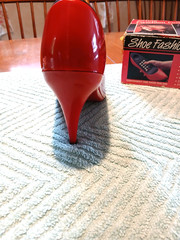 1987 Shoe Fashion Landline Phone, W/Original box & inst. Nice, Works. # SH-910