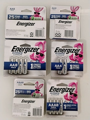 (40 count) -Energizer Ultimate Lithium {AA/AAA} Batteries ™Exp.-2050✓
