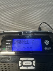 Radio Shack 12-521 Weather Alert Noaa Radio with Alarm Clock