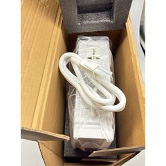 UMI Power LX-2000 Step Up Down Transformer 2000W Voltage Converter White NEW