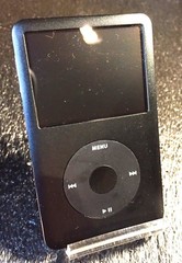 Apple iPod Classic 7th Generation Black (128 GB) SSD – Excellent CONDITION !!