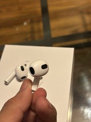 🎵Apple 3rd Generation with MagSafe Charging Case White Earbud Bluetooth🎵