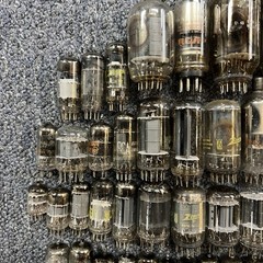 Vintage Vacuum Tube Lot Mixed Brands RCA GE Zenith Sylvania Untested 66+ Tubes