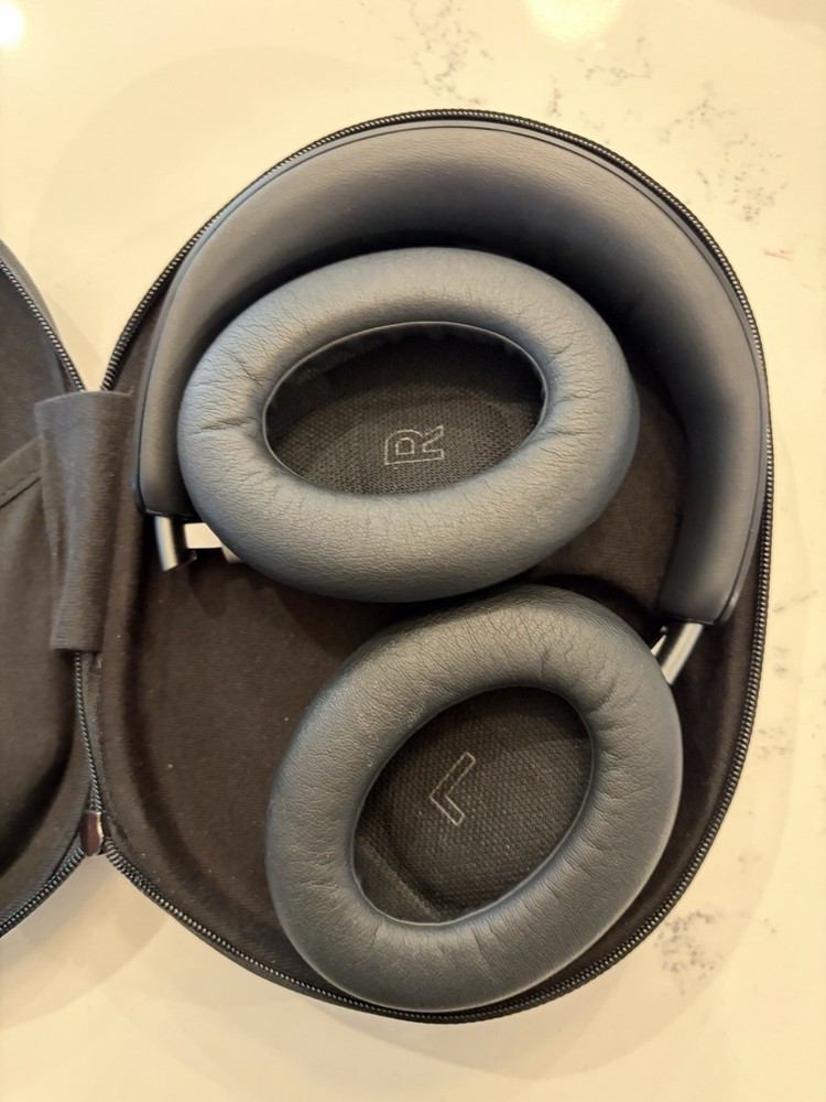 Bose QC Ultra Noise Cancelling Headphones – worn once