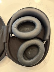 Bose QC Ultra Noise Cancelling Headphones – worn once