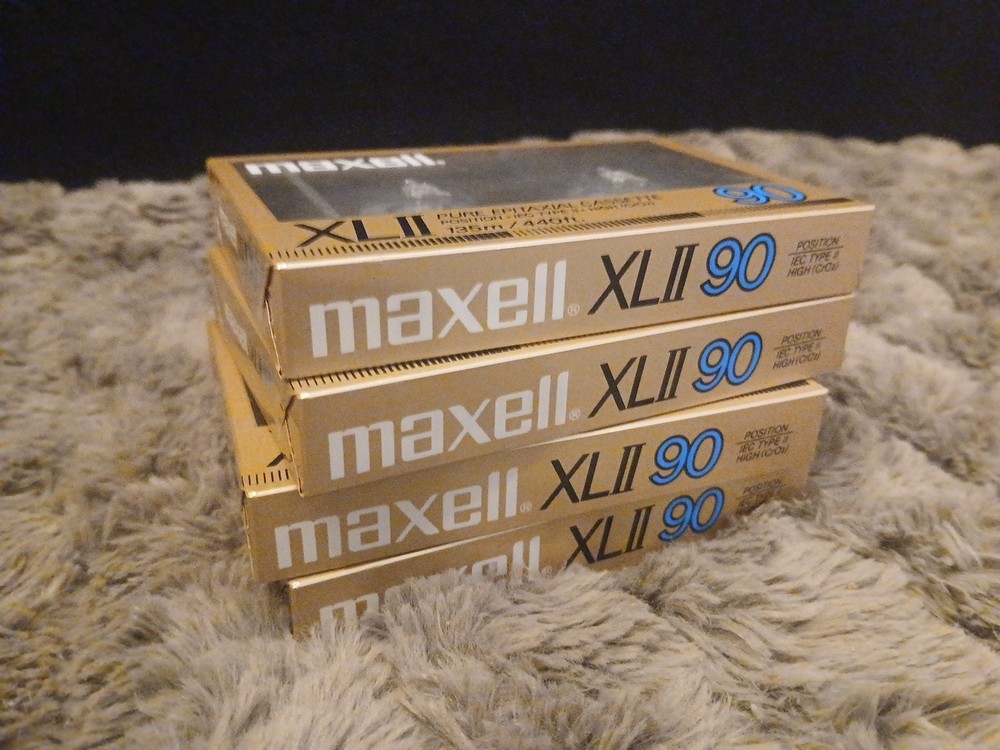 Maxell XL-II 90-minute Blank Audio Pure Epitaxial Cassettes Lot Of 4 135m/440ft
