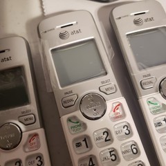 AT&T EL52303 3 Handset Cordless Answering System with Caller ID/Call waiting NEW