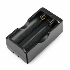 3.7V Button Top Rechargeable Battery 3000mAh Lithium Cell Charger For Flashlight
