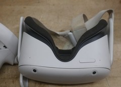 Meta Oculus Quest 2 (256GB) VR Headset w/ Controllers KW49CM USED READ