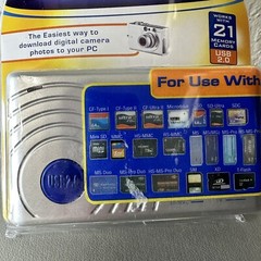 Sakar Digital Concepts CR-70R V506 21-in-1 Card Reader Writer New Sealed LV