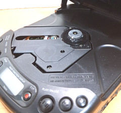 Portable CD Player – RCA – RP-7925A – Home or Vehicle Ready – AC or Battery Use