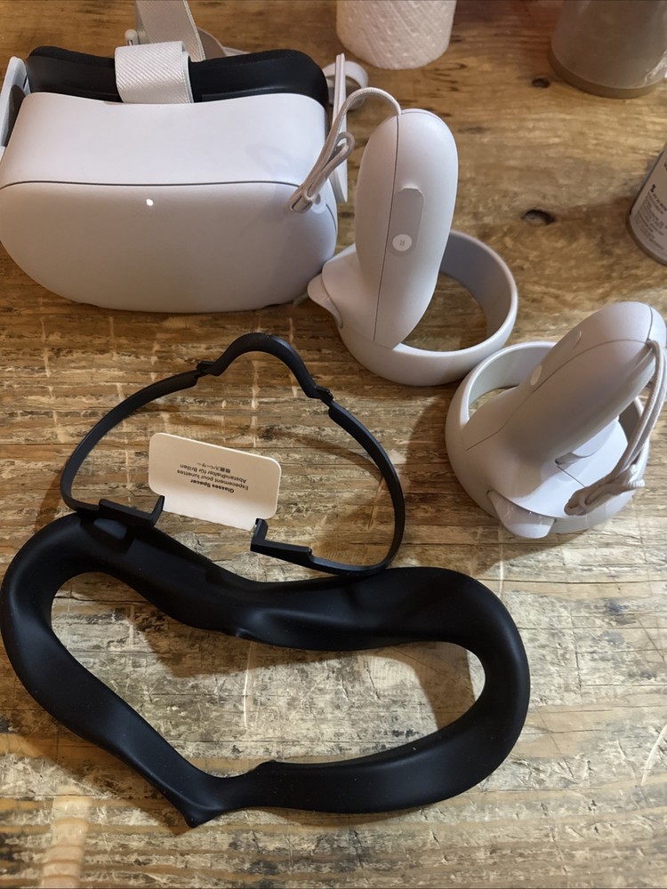 Meta Oculus Quest 2 256GB Standalone VR Headset – White