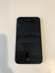 Apple iPod touch 4th Generation Black (8 GB) – Good Condition