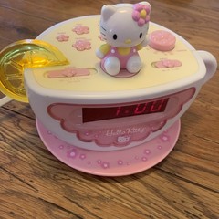 Hello Kitty Sanrio RCA Alarm Clock Radio Pink Teacup AM/FM Decor Digital WORKS