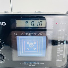 CASIO Freedom Vision LCD Color TV with FM / AM Clock Radio | AV-100 | Portable