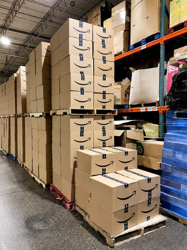 Bulk Liquidation Electronics Mix – New, Overstock & Small Device Lot