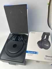 Bose SoundLink 714675-0010 OE Headphones Bluetooth Wireless Headsets Black/Blue.