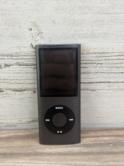 Apple iPod Nano 4th Generation 8GB A1285 Black MB754LL/A