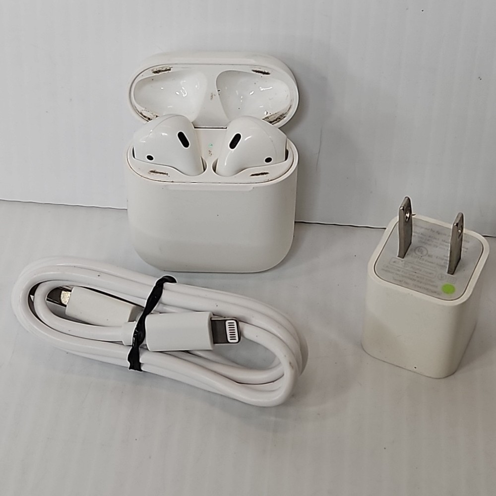 Apple AirPods 2nd Generation with Charging Case A1602 A2032 A2031 –Genuine Apple
