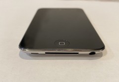 Apple iPod Touch 4th Generation Black (32 GB) (NEW, OPEN BOX)