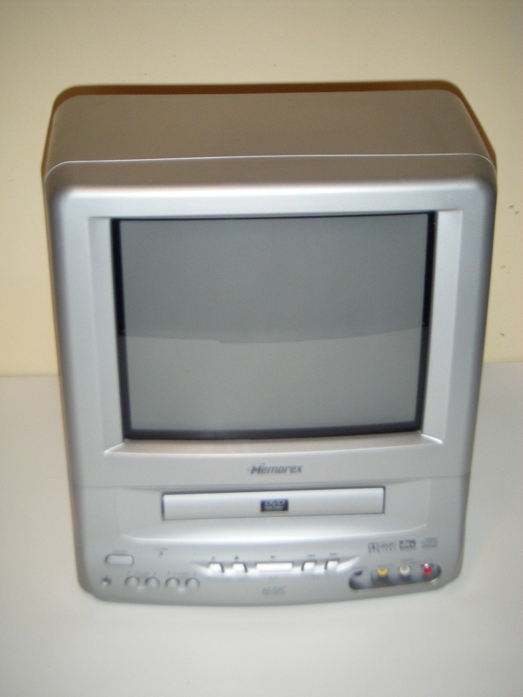 Vintage 2003 Memorex MVD2009CB Portable 9″ CRT Color TV/DVD Combo