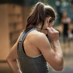 Bose SoundSport Wireless In Ear Bluetooth Sweat-Resistant Headphones-Black-Gift