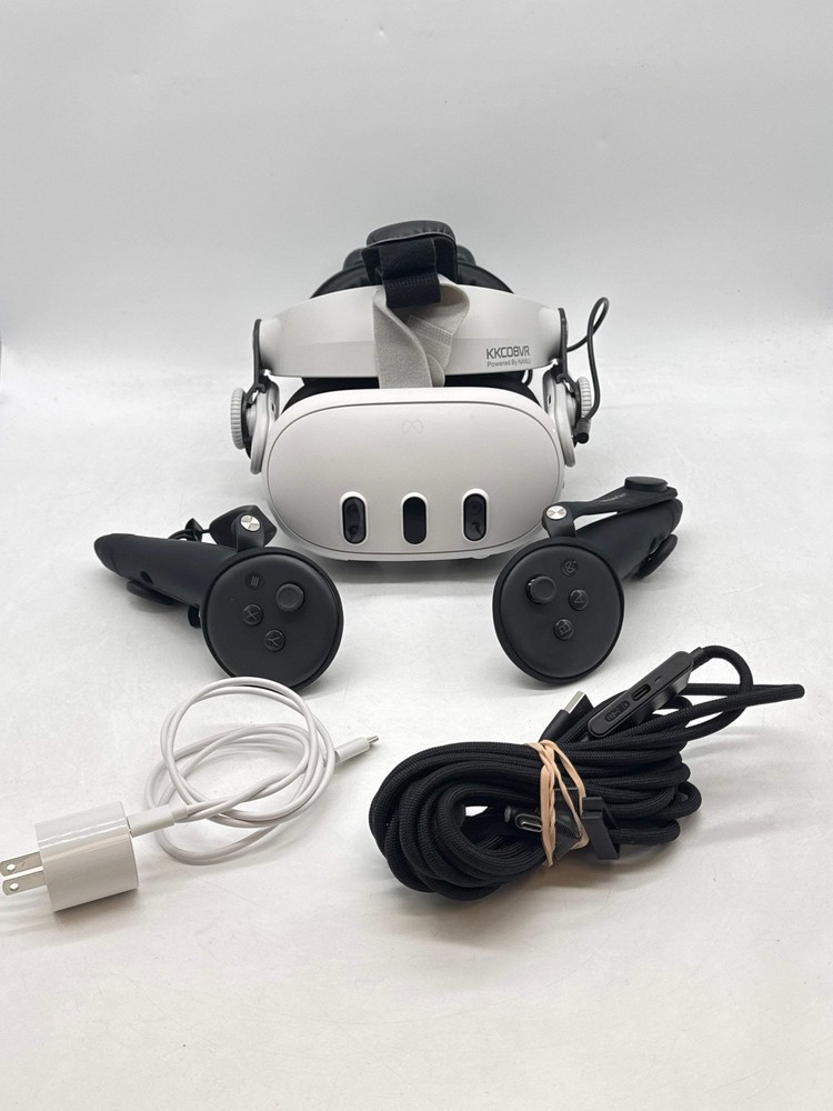 Meta Quest 3 512GB Standalone All-in-One VR Headset S3A – Scratches on Lens