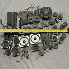 LOT OF 35+ MISC ELECTRONICS SPEAKERS (ALL SPEAKERS ARE UNTESTED AND SOLD AS IS)