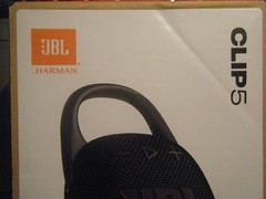 JBL Clip 5 Portable Bluetooth Speaker Black New in Sealed Box