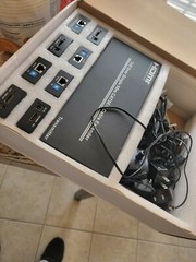 A-Neuvideo 1 x 8 HDMI 4K30/1080p Cat 6 Extender Splitter with 8 Receivers