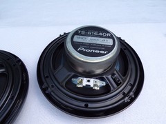 Pioneer TS-G1640R 6.5″ 16cm 160W Max Coaxial 2-Way Blue Car Speakers & Grilles
