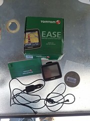 TomTom Ease Navigation GPS United States Edition 3.5″ Screen