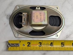 Matsushita 3×5″ 12x8cm Replacement Speaker 16 Ohm CD5322 252E EAS-12D41SS Japan