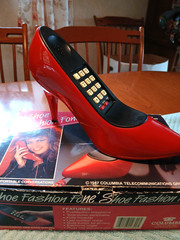 1987 Shoe Fashion Landline Phone, W/Original box & inst. Nice, Works. # SH-910