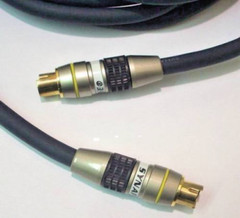 Belkin Synapse 6 Ft. S-Video Multi-Media Interconnect Cable for PC/TV/DVD/VCR