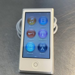 Apple iPod nano 7th Gen Silver (16gb . New Battery installed. Very Nice
