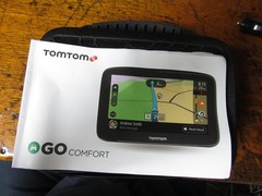 TOMTOM 5″ GPS NAVAGATION UNIT MODEL # 4BA53A PREOWNED WORKING WITH CASE