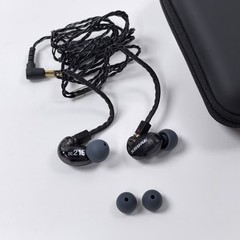 Shure SE215 In-Ear Wired Earphones Headphones Earbuds Sound Isolating Colors