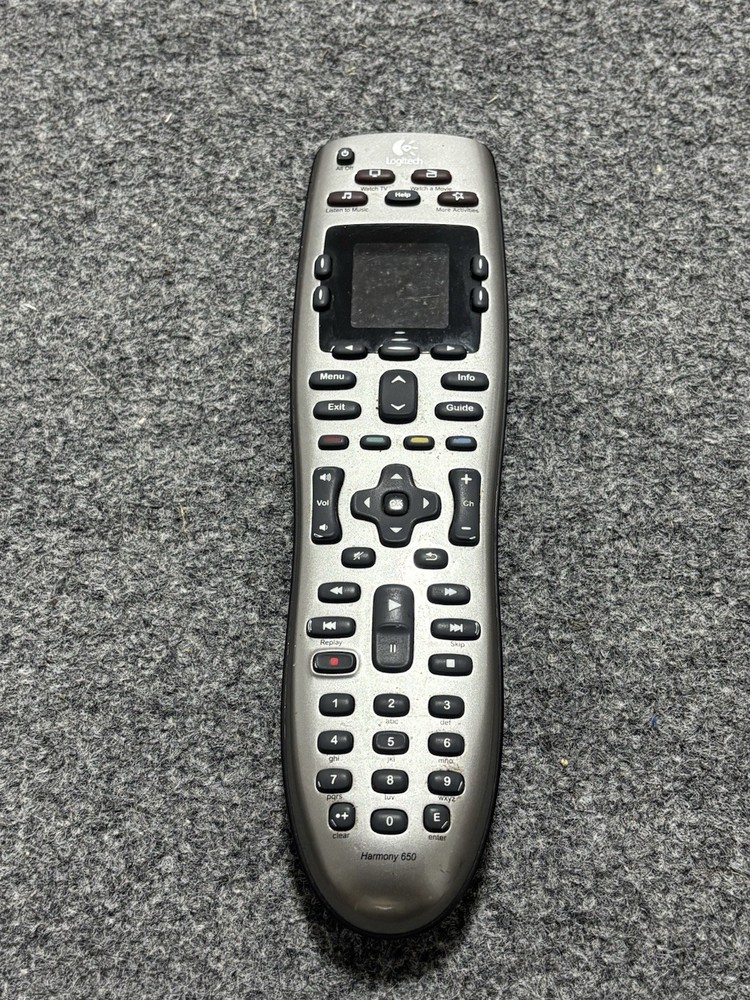 Logitech 915-000159 Harmony 650 Universal Color Screen Remote – Silver READ