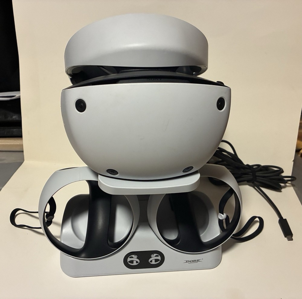 Sony PlayStation VR2, CFI-ZVR1 With Controller Charger and Headset Stand – USED