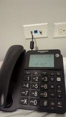 AT&T CL2940 Single Line Corded Telephone/Phone *used/power one*