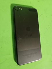 Apple iPod Touch (6th Generation) – Space Gray, 32GB