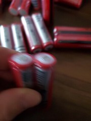 50 Ultrafire BRC 3000 Mah 3.7 Volt Lithium Ion Batterys & 25 Chargers