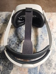 Meta Oculus Quest 2 – 128GB VR Headset With Charging Base