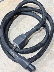 JPS Labs – The Analog AC Power Cord – 2M or 6.6′