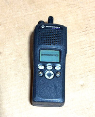 MOTOROLA XTS2500 Model II UHF 450-520Mhz Radio H46SDF9PW6BN No Antenna