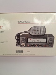 RadioShack HTX-10 25 Watt 10 Meter Mobile Transceiver 19-1110***UNTESTED***