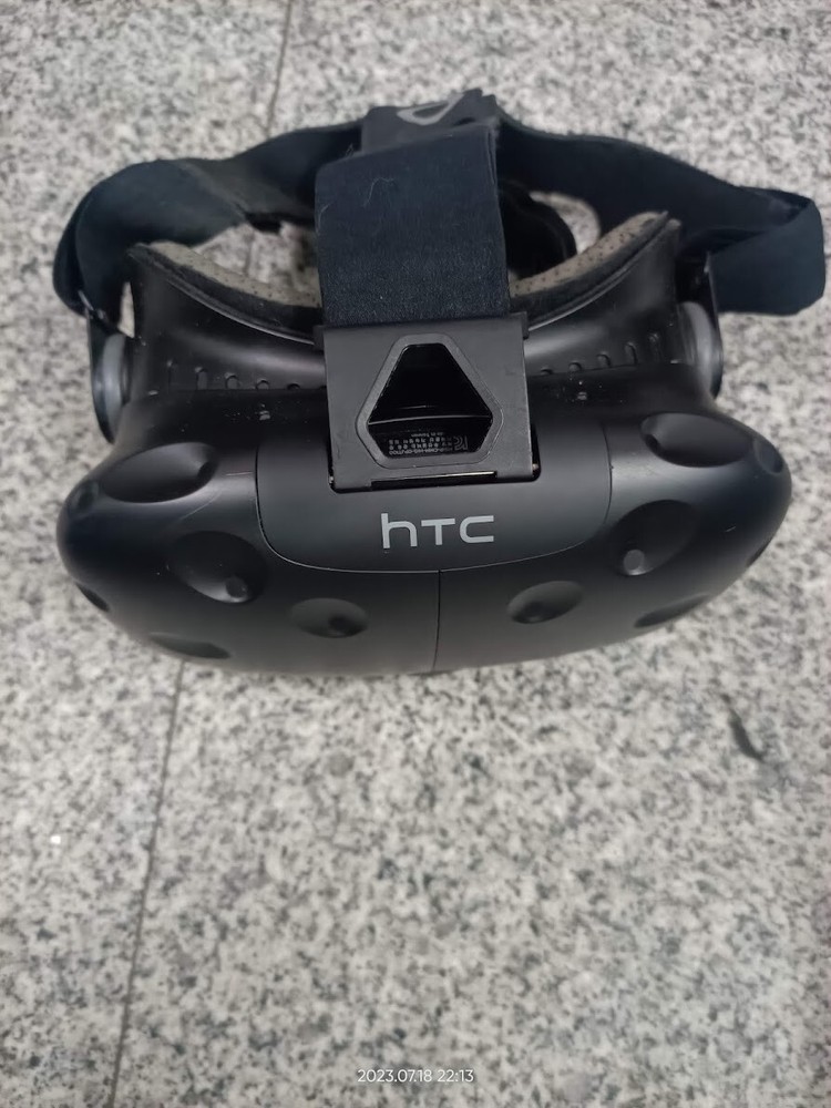 HTC Vive – Virtual Reality (VR) Headset only
