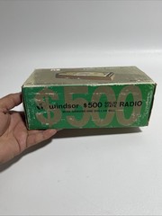 Vintage Lucite $500 1974 US One Dollar Bills Paperweight AM Radio Retro New